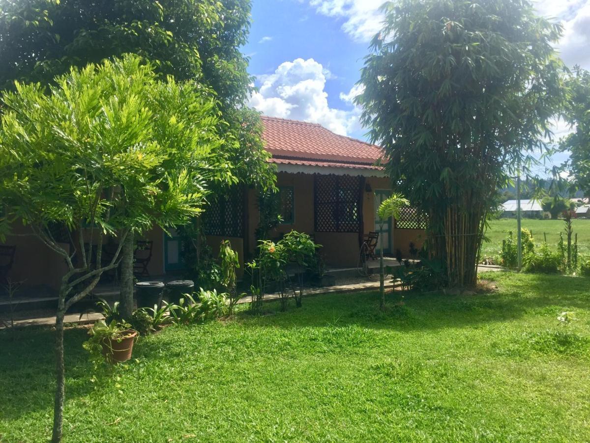 Soluna Guest House Pantai Cenang  Exterior photo